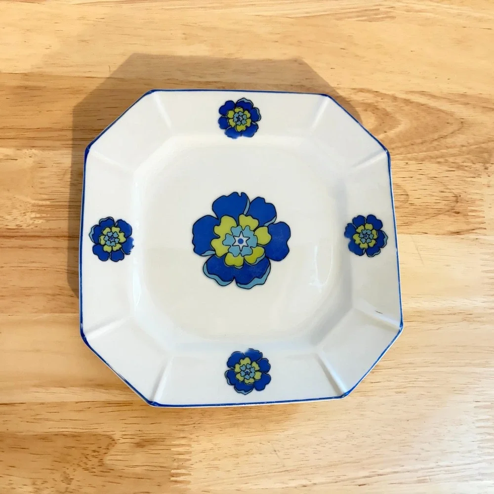 Vintage 1970s Japanese Octagonal Salad Plates Retro Flower Power Set of 4